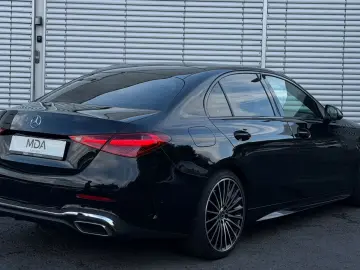 MERCEDES-BENZ C 300d AMG-LINE 19-ZOLL NIGHT KeyGo