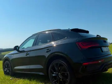 AUDI Q5 Sportback 40 TDI quattro S line