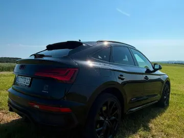 AUDI Q5 Sportback 40 TDI quattro S line
