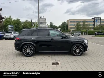 MERCEDES-BENZ GLE 300 d 4M AMG Night 21  AHK Airmati…