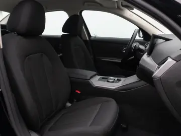 BMW 318i DAB PDC Widscreen Geschwindigkeitsreg LED