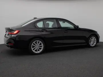 BMW 318i DAB PDC Widscreen Geschwindigkeitsreg LED