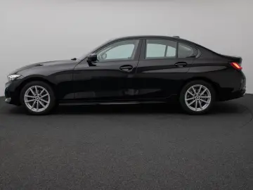 BMW 318i DAB PDC Widscreen Geschwindigkeitsreg LED