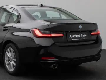 BMW 318i DAB PDC Widscreen Geschwindigkeitsreg LED