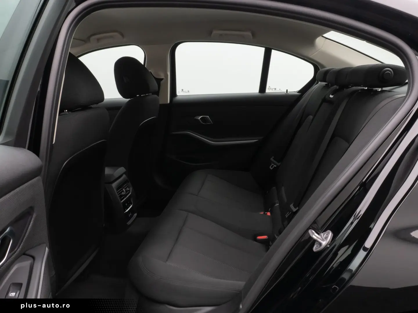 BMW 318i DAB PDC Widscreen Geschwindigkeitsreg LED
