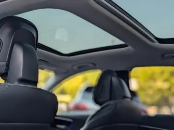 MERCEDES-BENZ C 220d 9G-tr. Panorama Avantgarde wenigKM 1.HD