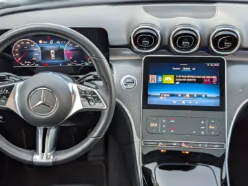 MERCEDES-BENZ C 220d 9G-tr. Panorama Avantgarde wenigKM 1.HD