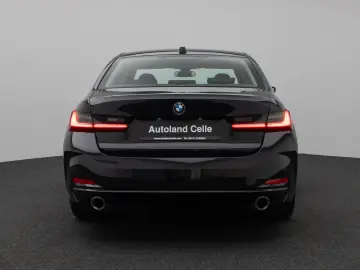BMW 330d xD Lim. Kamera DAB Leder Alarm Sport 18Zoll