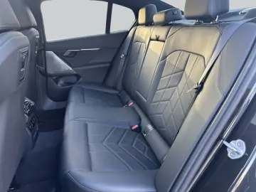 BMW 520d Aut. HiFi  LED  SHZ  Pano  Harman Kardon