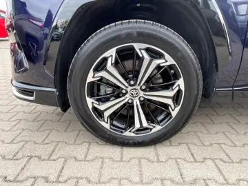 TOYOTA RAV4 2.5 Style ACC LED Navi SHZ 2xKlima 360 Kam.