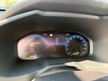 TOYOTA RAV4 Hybrid 4x4 Lounge  AHK Navi 8-fach Leder