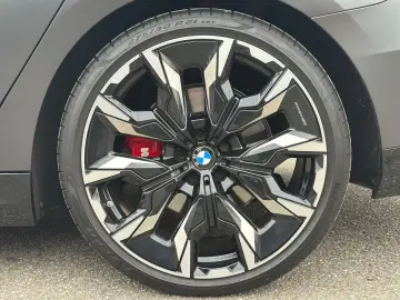 BMW 520d Limousine M Sport Paket  WERKSGARANTIE H&K