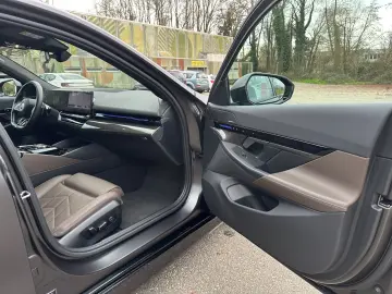 BMW 520d Limousine M Sport Paket  WERKSGARANTIE H&K
