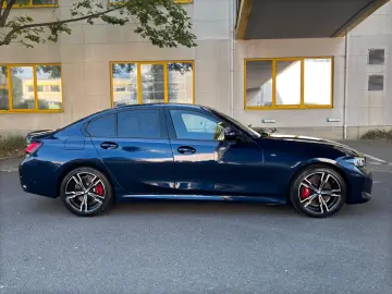 BMW 320i X DRIVE M SPORT PAKET HIFI SHD LED GARANTIE