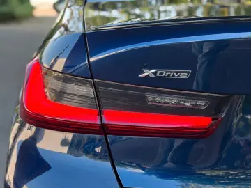 BMW 320i X DRIVE M SPORT PAKET HIFI SHD LED GARANTIE
