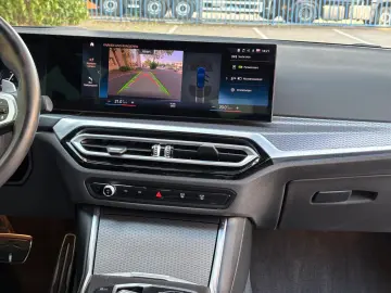 BMW 320i X DRIVE M SPORT PAKET HIFI SHD LED GARANTIE