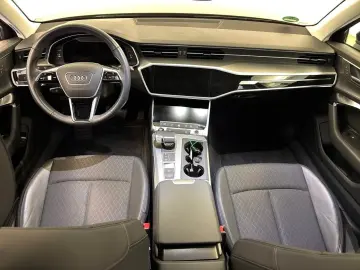 AUDI A6 50 2.0 TFSI e quattro design Virtual AHK StHz