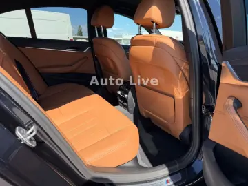 BMW 520d x Drive SAG M PAKET VIR LASER HEAD-UP KAMER