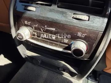 BMW 520d x Drive SAG M PAKET VIR LASER HEAD-UP KAMER