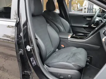 MERCEDES-BENZ C 220 C -Klasse Lim. AMG Line  LED Schiebedach