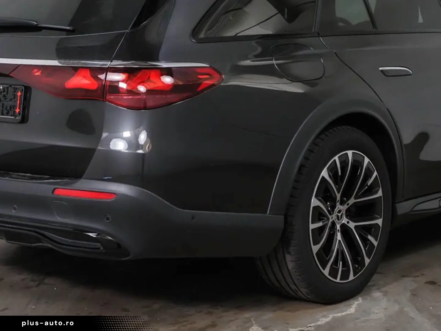MERCEDES-BENZ E 220 d 4M T All-Terrain Avantgarde Ni&hellip;
