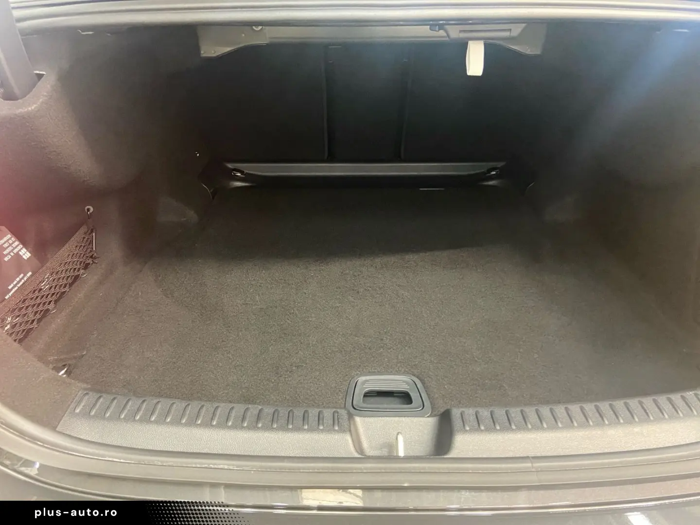 MERCEDES-BENZ E 220 d AMG Adv.Plus Burm. Distr LED P&hellip;