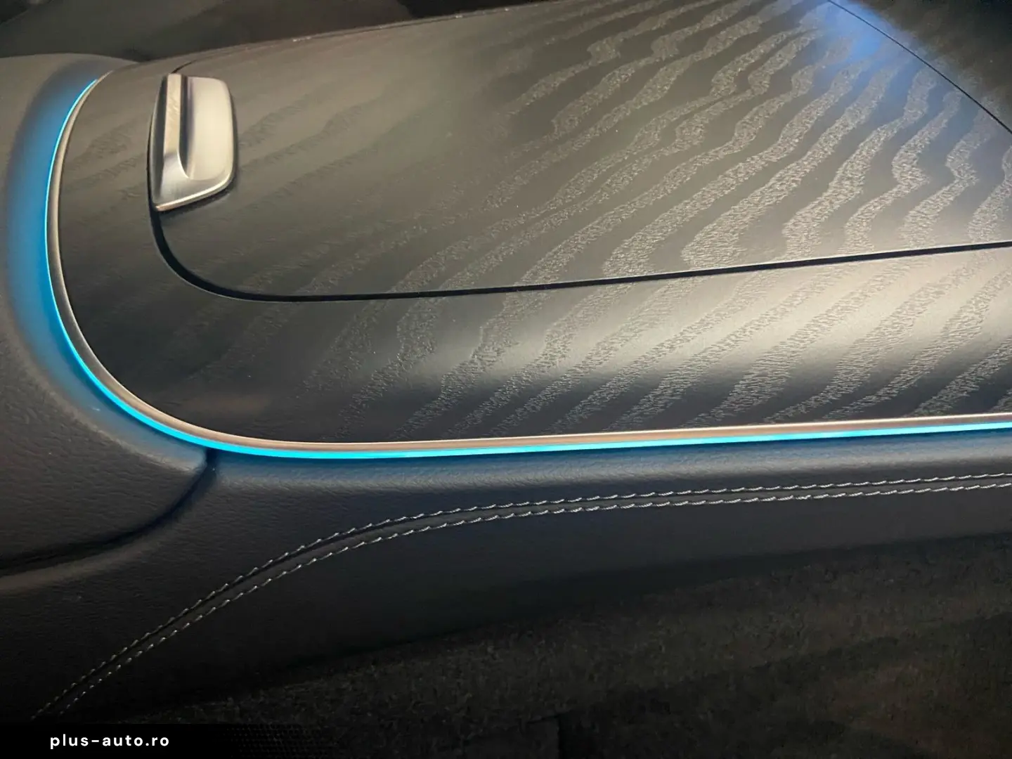 MERCEDES-BENZ E 220 d AMG Adv.Plus Burm. Distr LED P&hellip;