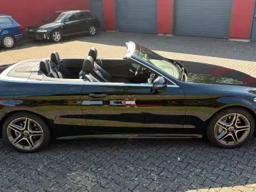 MERCEDES-BENZ C 300 d Cabrio AMG-LINE LED Kamera 360