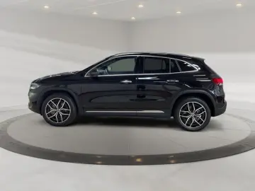 MERCEDES-BENZ EQA 300 4matic Progressive AMG-Räder L…
