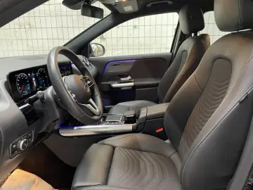 MERCEDES-BENZ EQA 300 4matic Progressive AMG-Räder L…