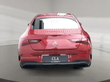 MERCEDES-BENZ CLA 200 d Coupe AMG AMG MBUX MBeam Night AHK