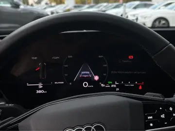 AUDI A5 Limousine TFSI quattro S tronic Fahren Parken