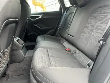 AUDI A5 Limousine TFSI quattro S tronic Fahren Parken