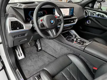 BMW XM 50e