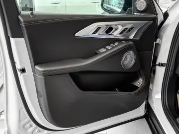 BMW XM 50e