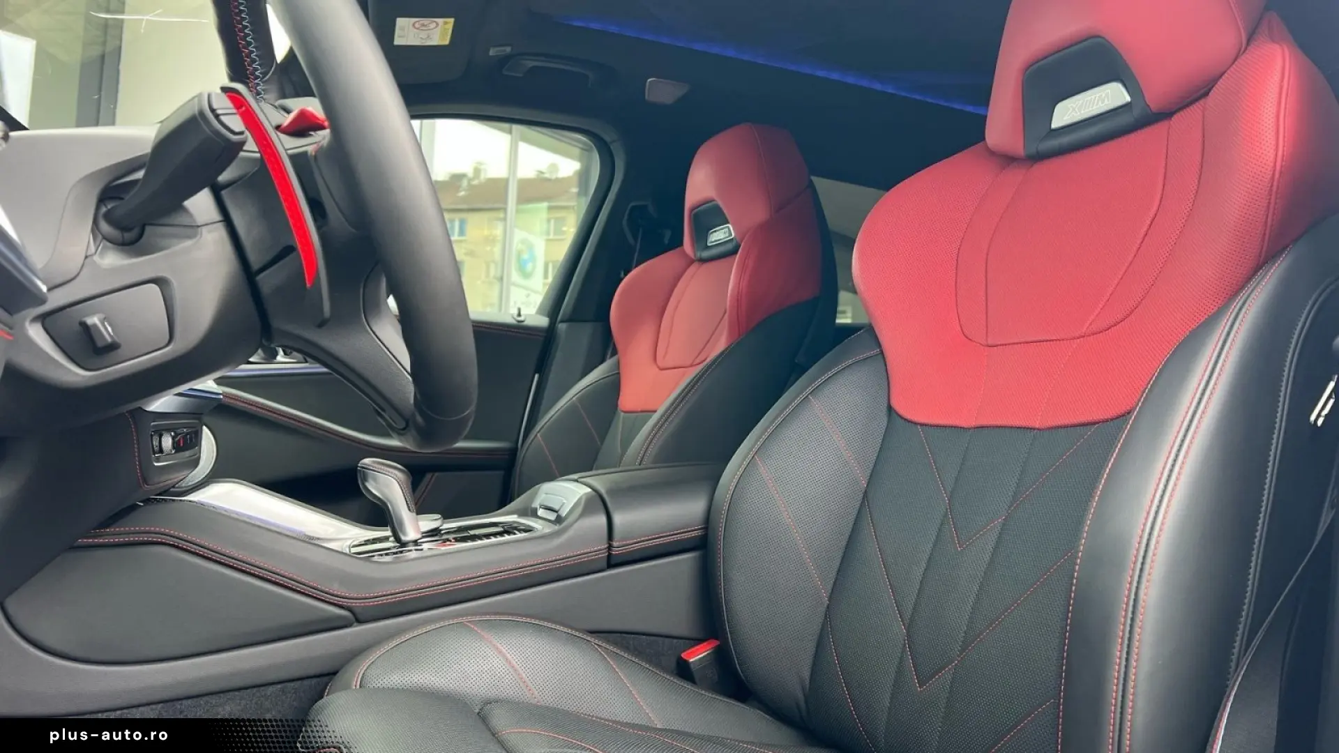 BMW XM Performance  anul 2024  748 CP.