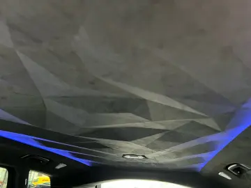 BMW XM Performance  anul 2024  748 CP.