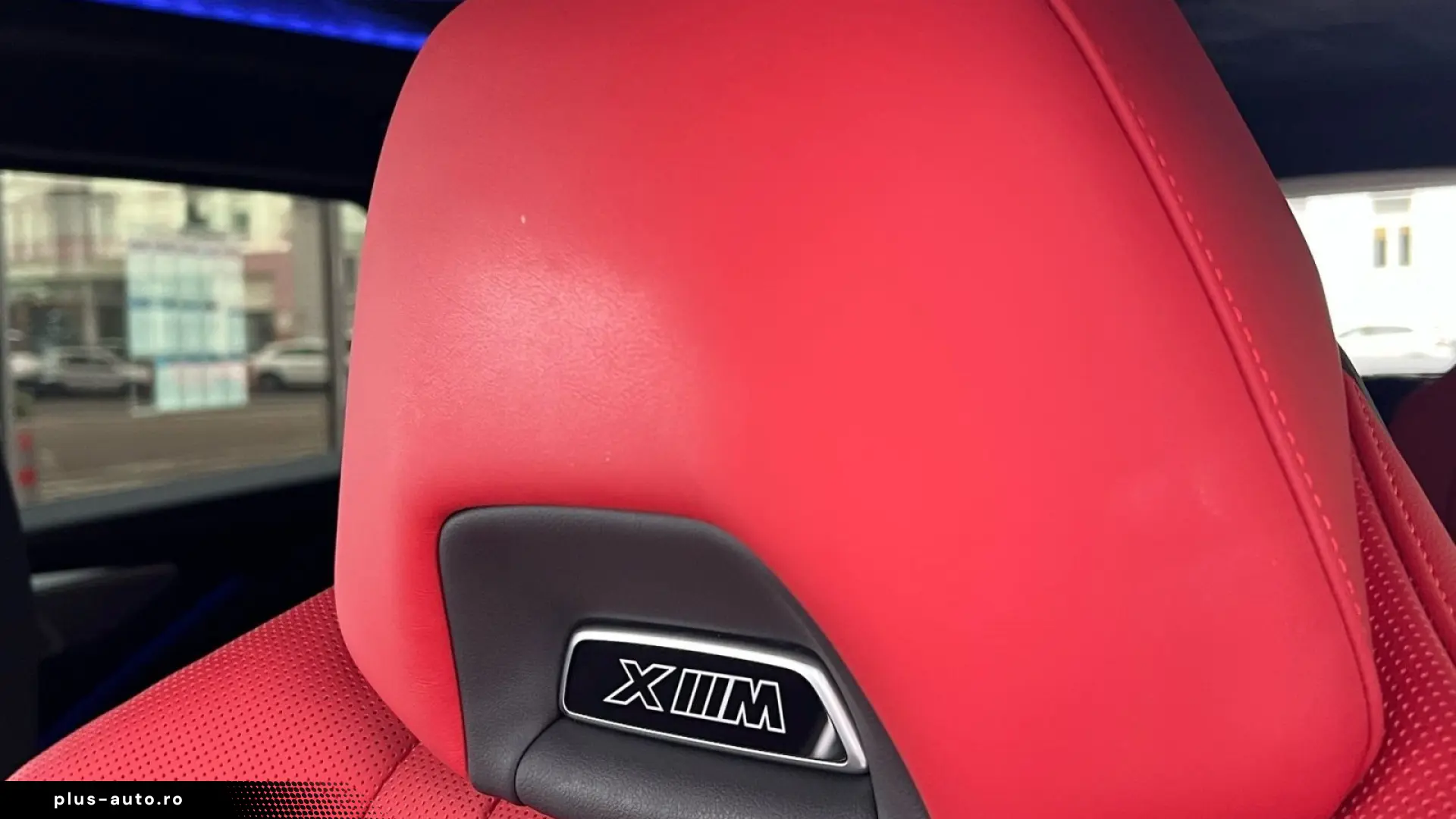BMW XM Performance  anul 2024  748 CP.