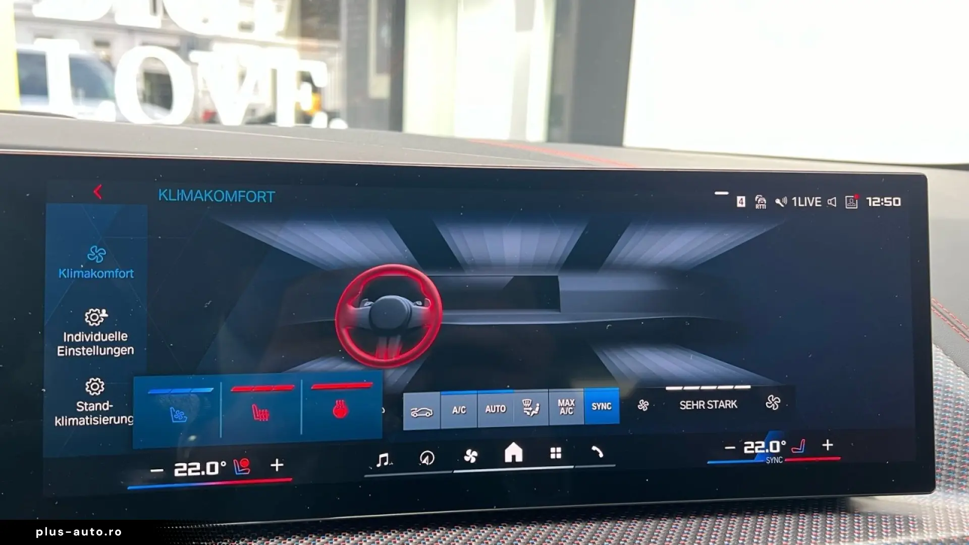 BMW XM Performance  anul 2024  748 CP.