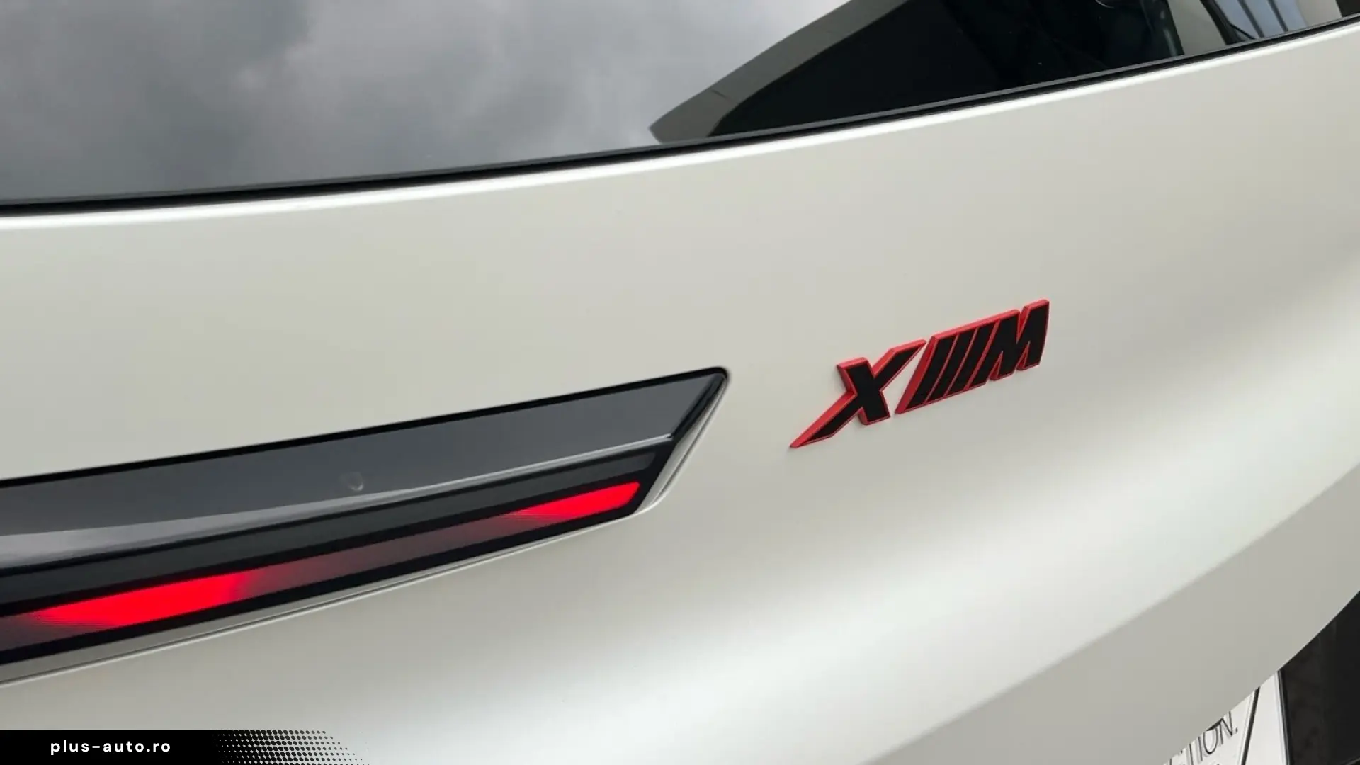 BMW XM Performance  anul 2024  748 CP.