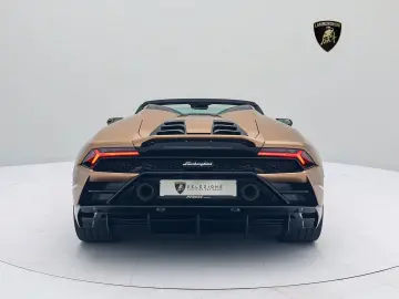 LAMBORGHINI Huracán Evo Spyder BRONZO ZANTE I AD PERSONAM