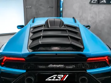 LAMBORGHINI Huracán Sterrato