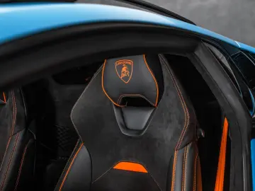 LAMBORGHINI Huracán Sterrato