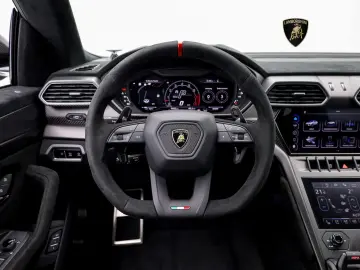 LAMBORGHINI Urus Performante MY24