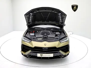LAMBORGHINI Urus Performante MY24
