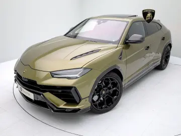 LAMBORGHINI Urus Performante MY24