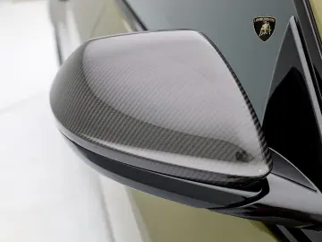 LAMBORGHINI Urus Performante MY24