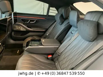 MERCEDES-BENZ S 63 AMG E Lang Fond-Entert 21  Pano NightP