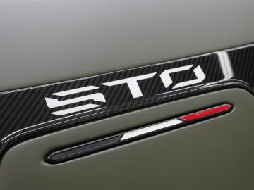 LAMBORGHINI Huracán STO VERDETURBINE CARBON LIFT RACING SEAT