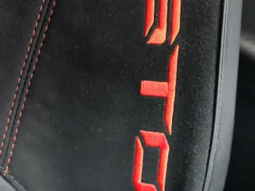 LAMBORGHINI Huracán STO VERDETURBINE CARBON LIFT RACING SEAT